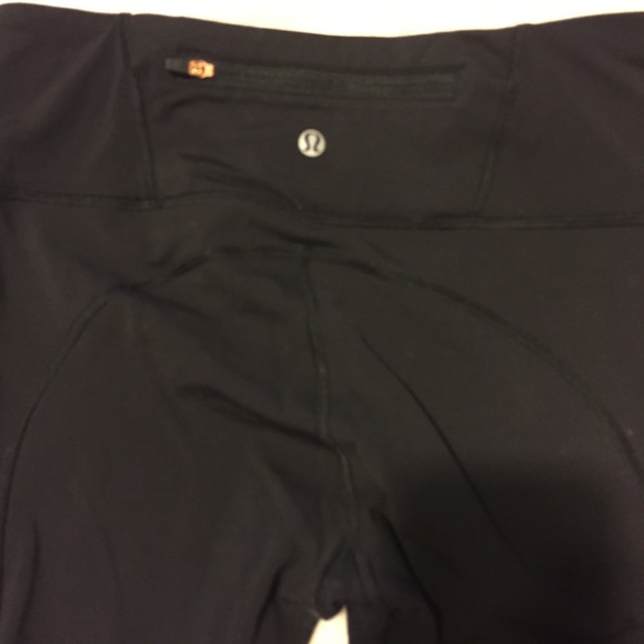 Lululemon Crop Leggings - Picture 4 of 8